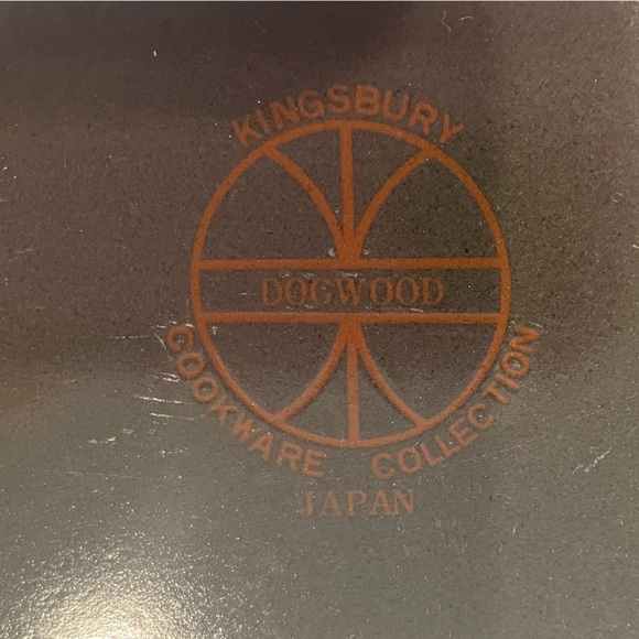 VTG Kingsbury “Dogwood” Enamel Over Steel Baking Dish. - Picture 5 of 9